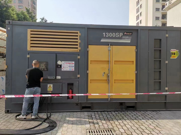 句容500KW发电机组冬季应该配多大的启动电瓶?